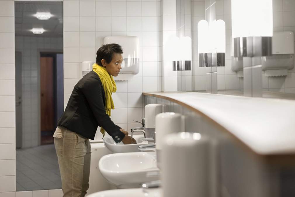 school restroom cleaning
